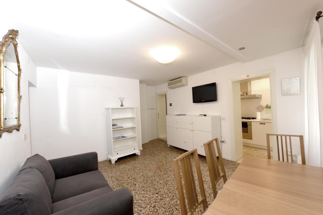 Casa Ai Greci - Central Apt In Castello 베니스 외부 사진